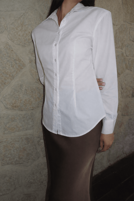 מכופתרת Milano